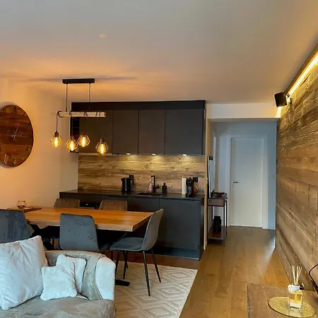 A Deux Pas Du Centre De Apartment Crans-Montana